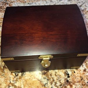 Wood Veneer Jewlery Box with Maroon Felt Inside